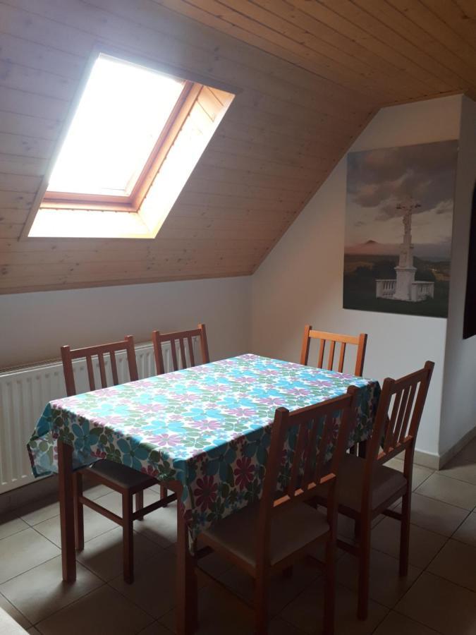 Keknefelejcs Vendeghaz Apartment Tapolca Luaran gambar